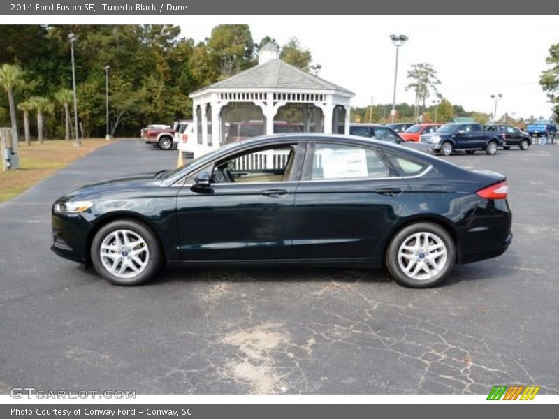 Tuxedo Black / Dune 2014 Ford Fusion SE