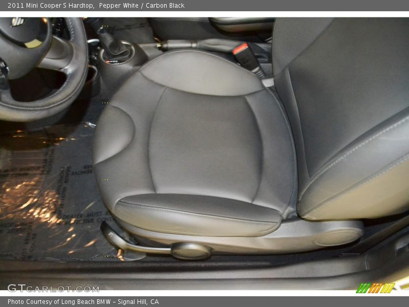 Pepper White / Carbon Black 2011 Mini Cooper S Hardtop