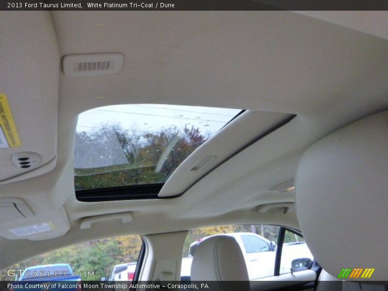 White Platinum Tri-Coat / Dune 2013 Ford Taurus Limited