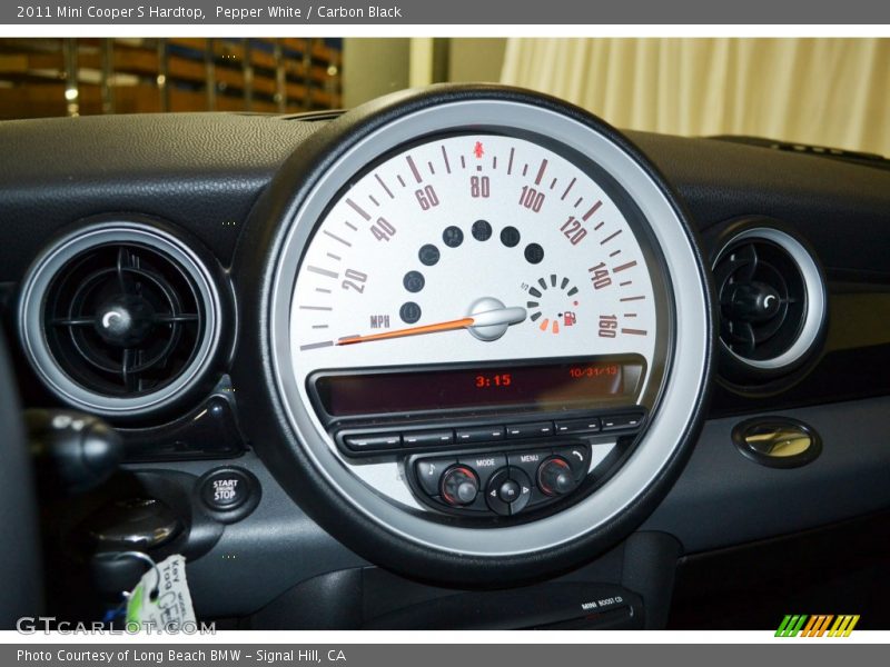 Pepper White / Carbon Black 2011 Mini Cooper S Hardtop