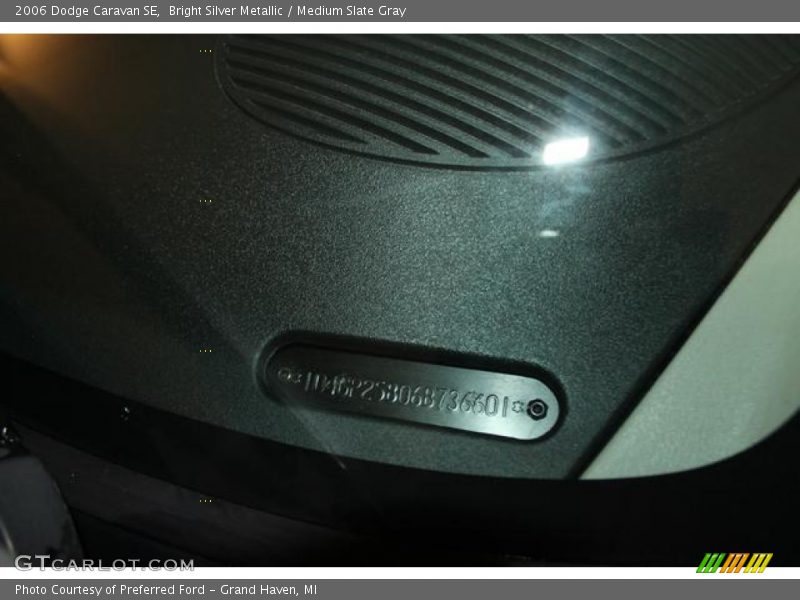 Bright Silver Metallic / Medium Slate Gray 2006 Dodge Caravan SE