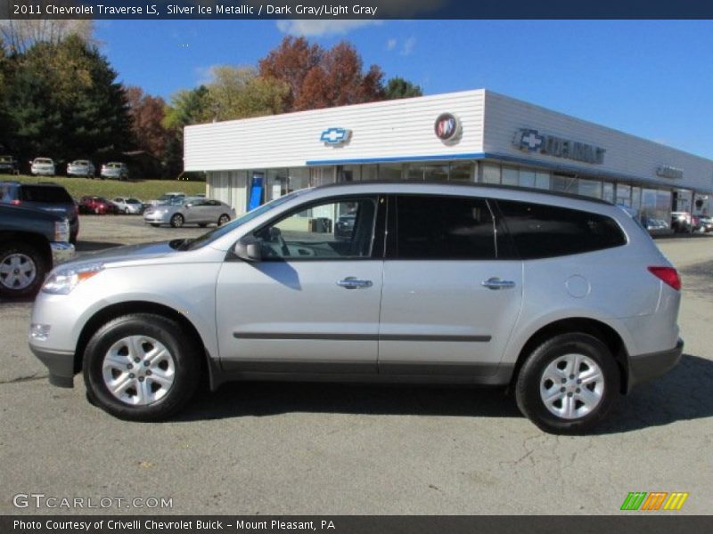 Silver Ice Metallic / Dark Gray/Light Gray 2011 Chevrolet Traverse LS