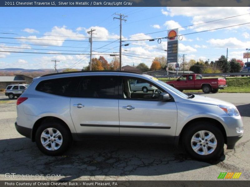Silver Ice Metallic / Dark Gray/Light Gray 2011 Chevrolet Traverse LS