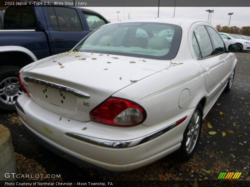 White Onyx / Ivory 2003 Jaguar X-Type 2.5