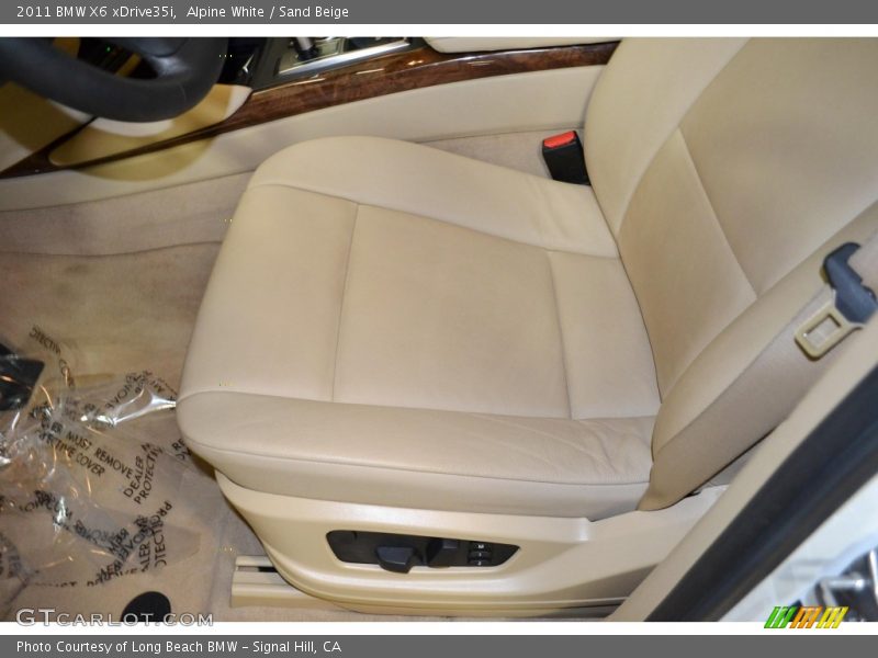 Alpine White / Sand Beige 2011 BMW X6 xDrive35i