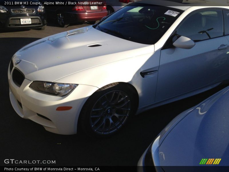 Alpine White / Black Novillo Leather 2011 BMW M3 Coupe