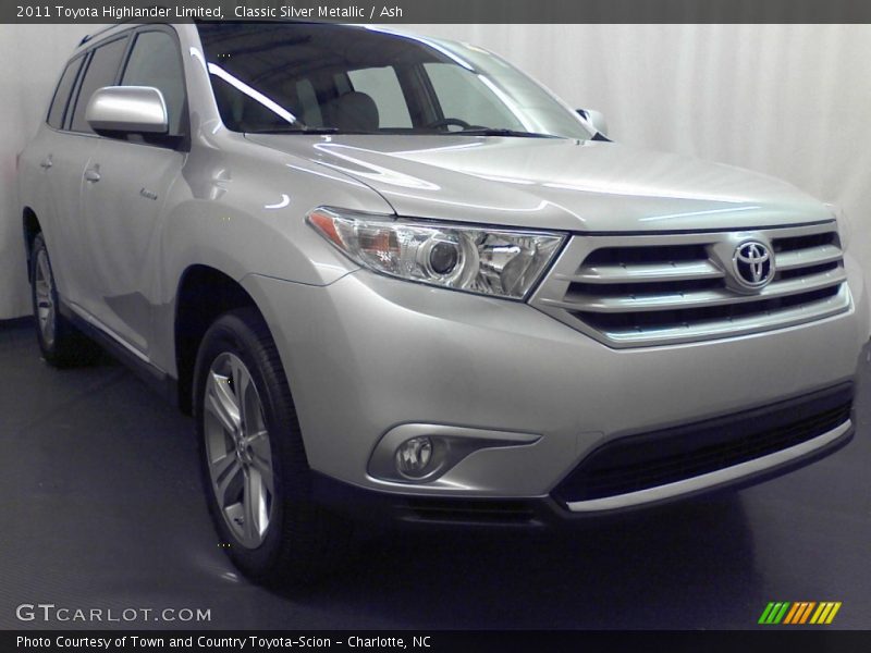 Classic Silver Metallic / Ash 2011 Toyota Highlander Limited