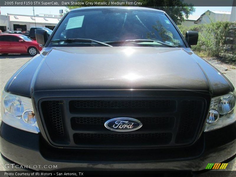 Dark Shadow Grey Metallic / Medium Flint Grey 2005 Ford F150 STX SuperCab