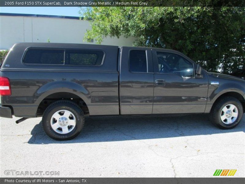 Dark Shadow Grey Metallic / Medium Flint Grey 2005 Ford F150 STX SuperCab