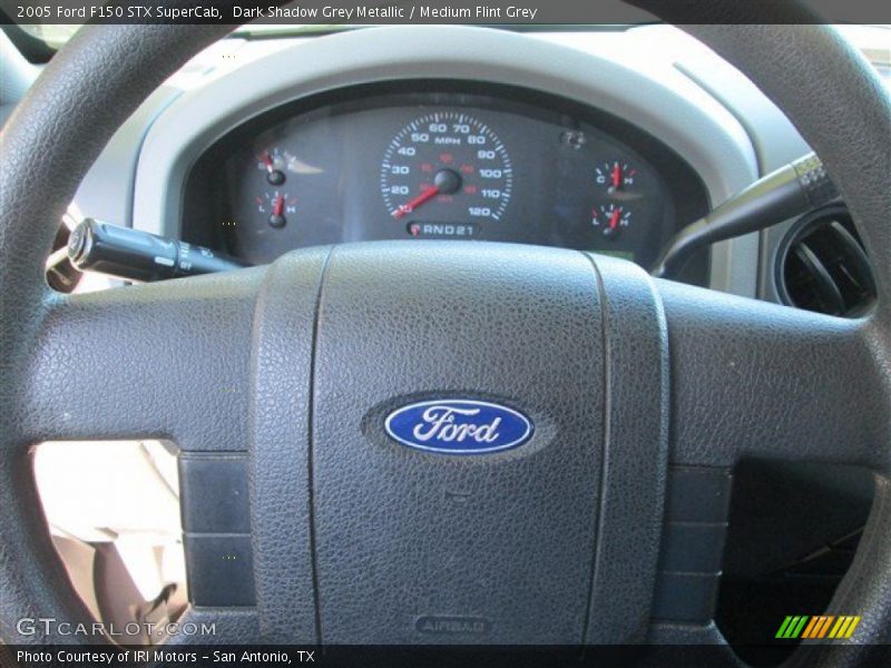 Dark Shadow Grey Metallic / Medium Flint Grey 2005 Ford F150 STX SuperCab