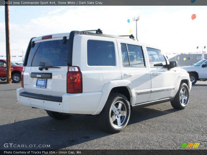 Stone White / Dark Slate Gray 2010 Jeep Commander Sport 4x4