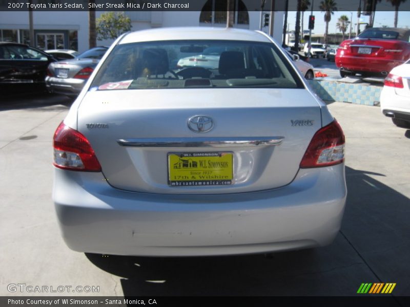 Silver Streak Mica / Dark Charcoal 2007 Toyota Yaris Sedan