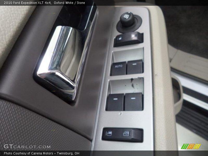 Oxford White / Stone 2010 Ford Expedition XLT 4x4
