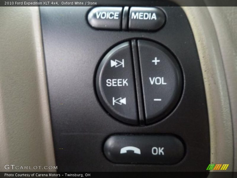 Oxford White / Stone 2010 Ford Expedition XLT 4x4