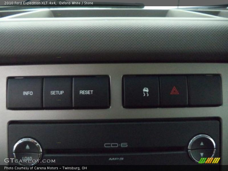 Oxford White / Stone 2010 Ford Expedition XLT 4x4