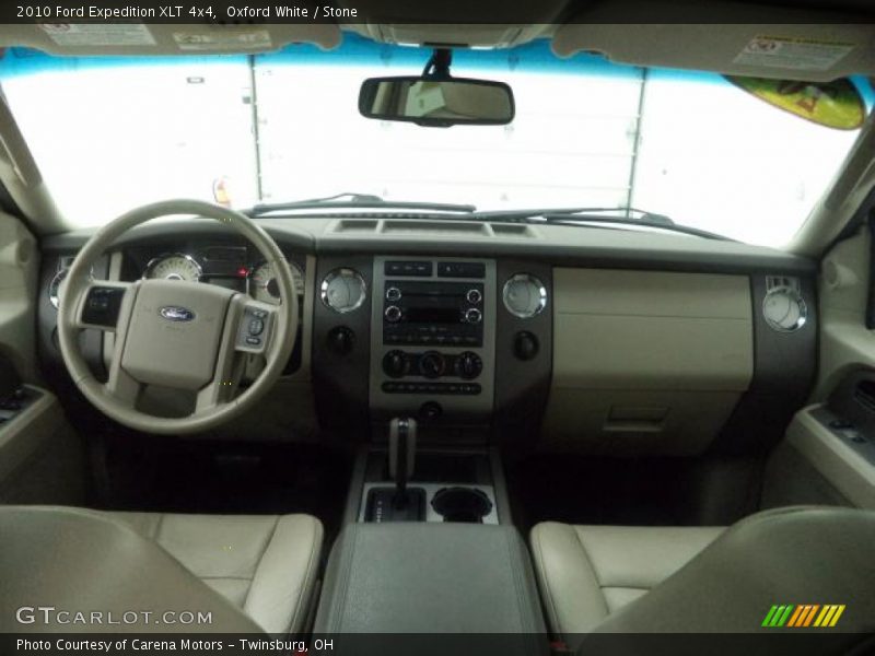 Oxford White / Stone 2010 Ford Expedition XLT 4x4