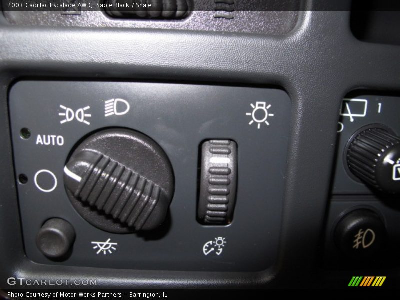 Sable Black / Shale 2003 Cadillac Escalade AWD