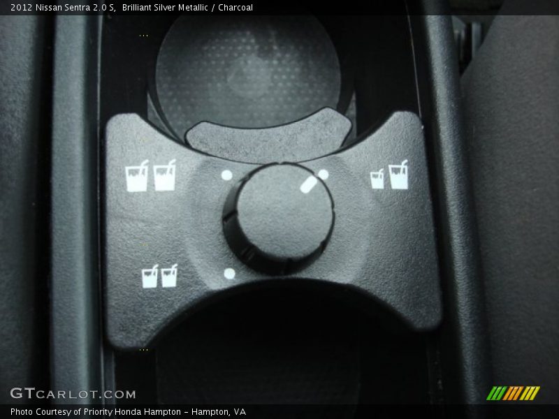 Brilliant Silver Metallic / Charcoal 2012 Nissan Sentra 2.0 S