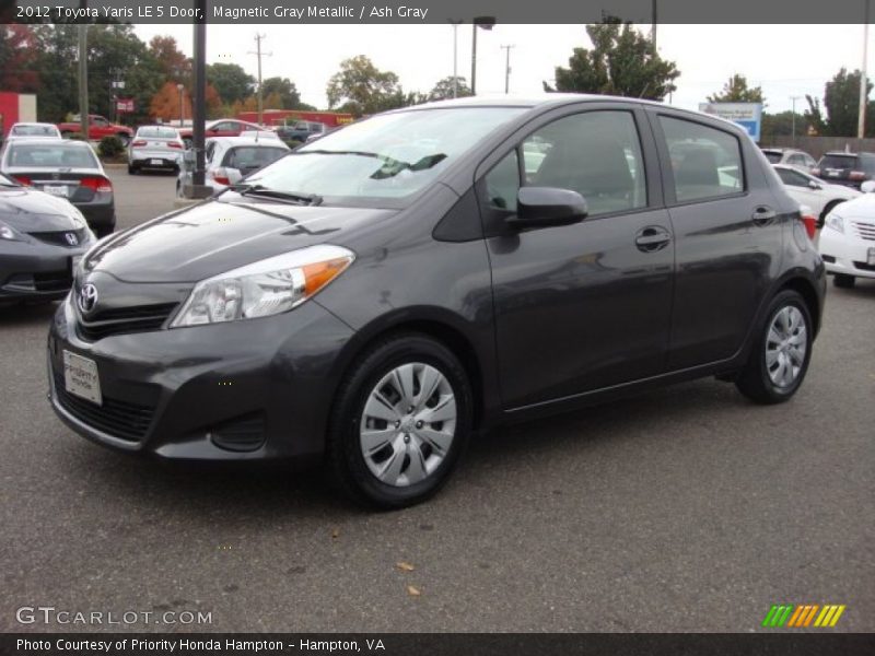Magnetic Gray Metallic / Ash Gray 2012 Toyota Yaris LE 5 Door