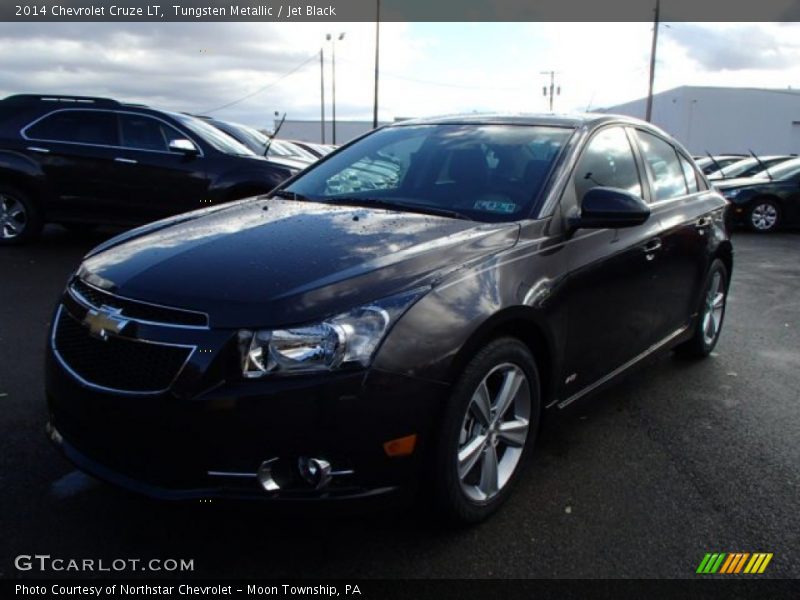Tungsten Metallic / Jet Black 2014 Chevrolet Cruze LT
