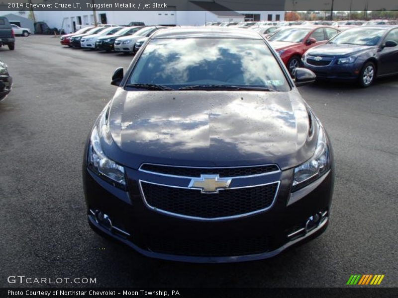 Tungsten Metallic / Jet Black 2014 Chevrolet Cruze LT