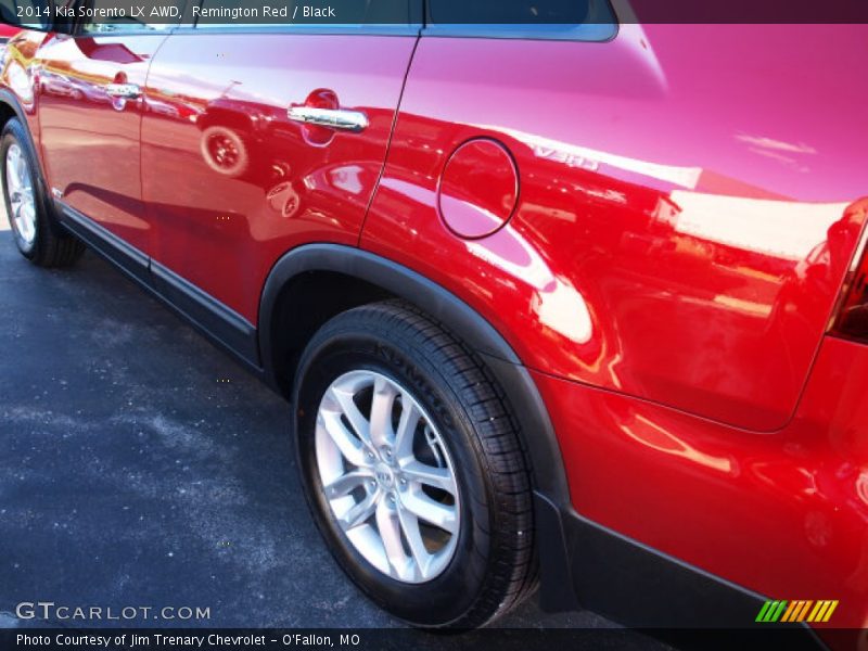Remington Red / Black 2014 Kia Sorento LX AWD