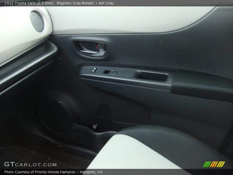 Magnetic Gray Metallic / Ash Gray 2012 Toyota Yaris LE 5 Door