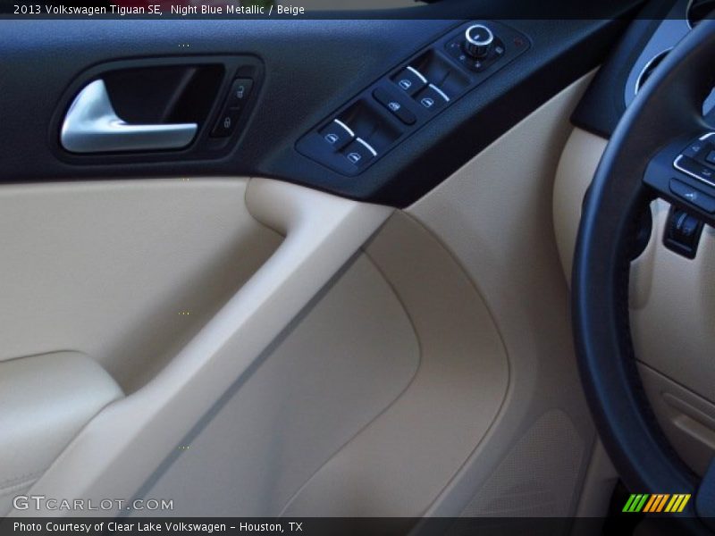 Night Blue Metallic / Beige 2013 Volkswagen Tiguan SE