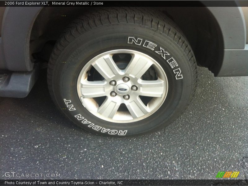 Mineral Grey Metallic / Stone 2006 Ford Explorer XLT