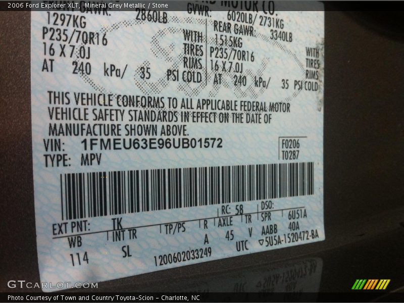 Mineral Grey Metallic / Stone 2006 Ford Explorer XLT