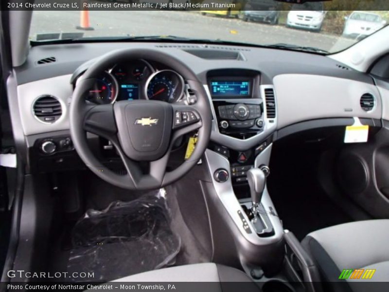 Rainforest Green Metallic / Jet Black/Medium Titanium 2014 Chevrolet Cruze LS