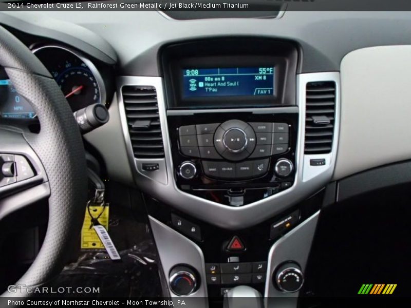 Rainforest Green Metallic / Jet Black/Medium Titanium 2014 Chevrolet Cruze LS