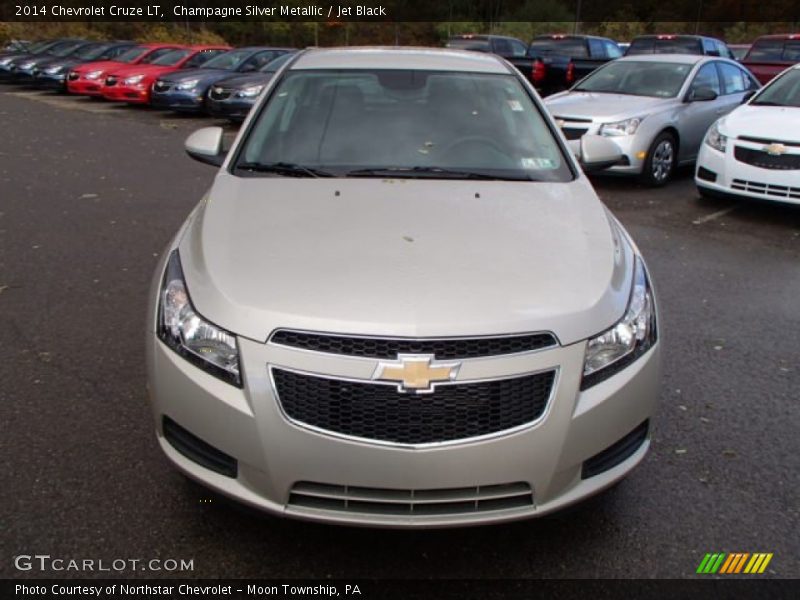 Champagne Silver Metallic / Jet Black 2014 Chevrolet Cruze LT