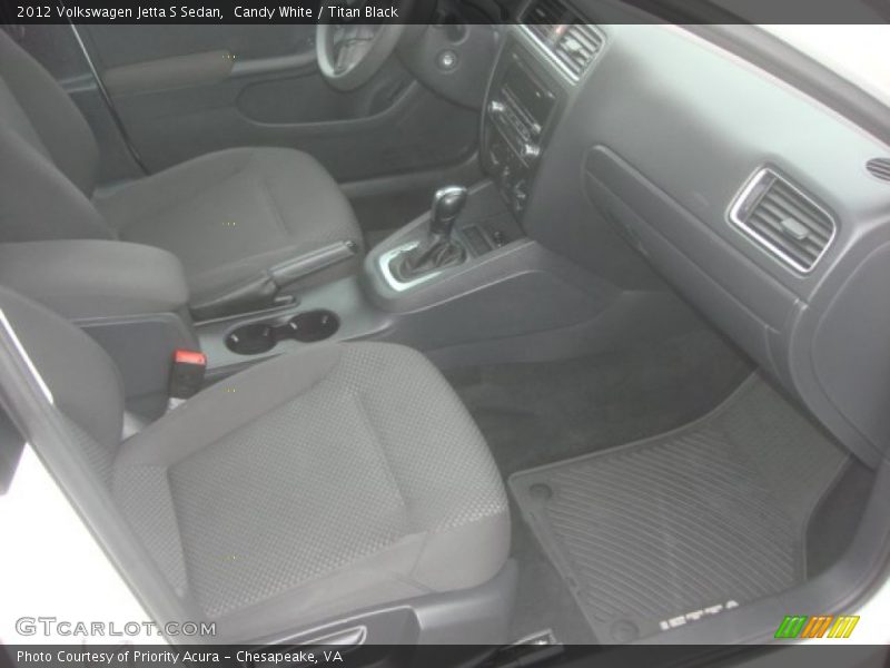 Candy White / Titan Black 2012 Volkswagen Jetta S Sedan