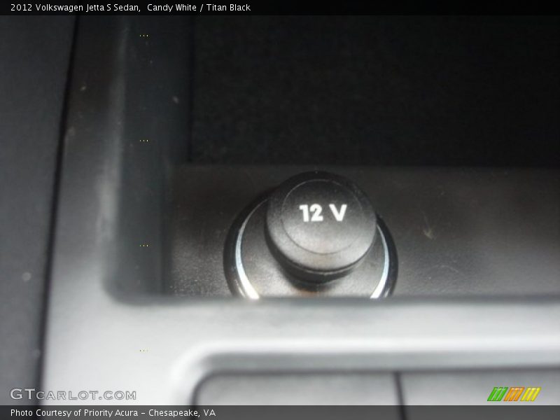Candy White / Titan Black 2012 Volkswagen Jetta S Sedan