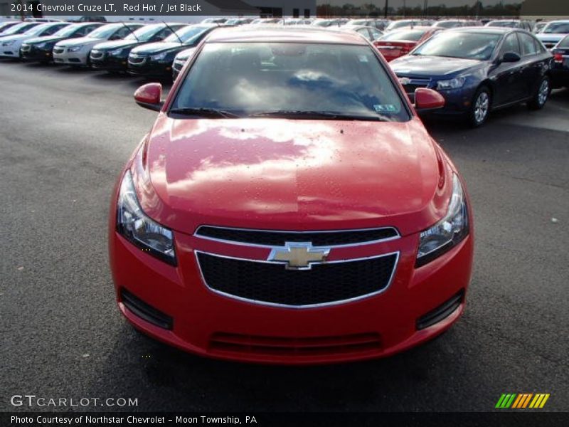 Red Hot / Jet Black 2014 Chevrolet Cruze LT