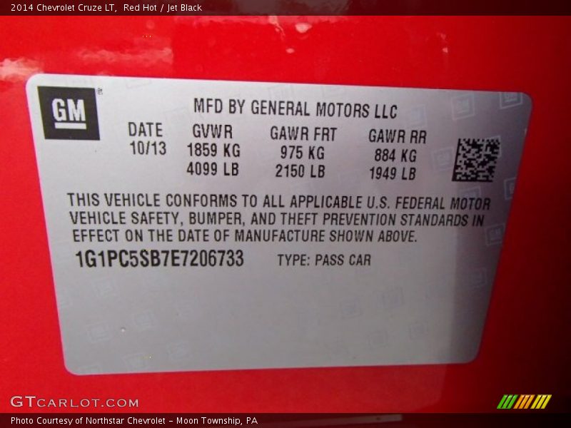 Red Hot / Jet Black 2014 Chevrolet Cruze LT