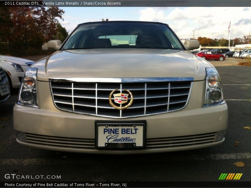 Vanille Latte Metallic / Shale/Cocoa Accents 2011 Cadillac DTS