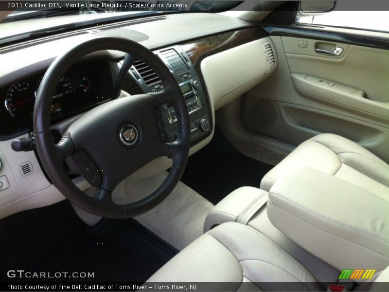 Vanille Latte Metallic / Shale/Cocoa Accents 2011 Cadillac DTS