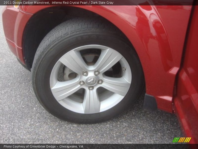 Inferno Red Crystal Pearl / Dark Slate Gray 2011 Dodge Caliber Mainstreet