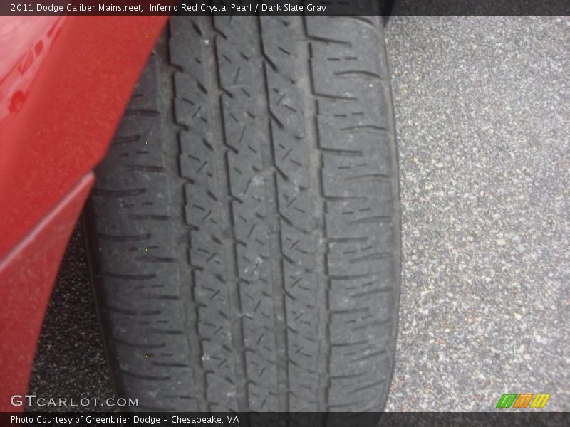 Inferno Red Crystal Pearl / Dark Slate Gray 2011 Dodge Caliber Mainstreet