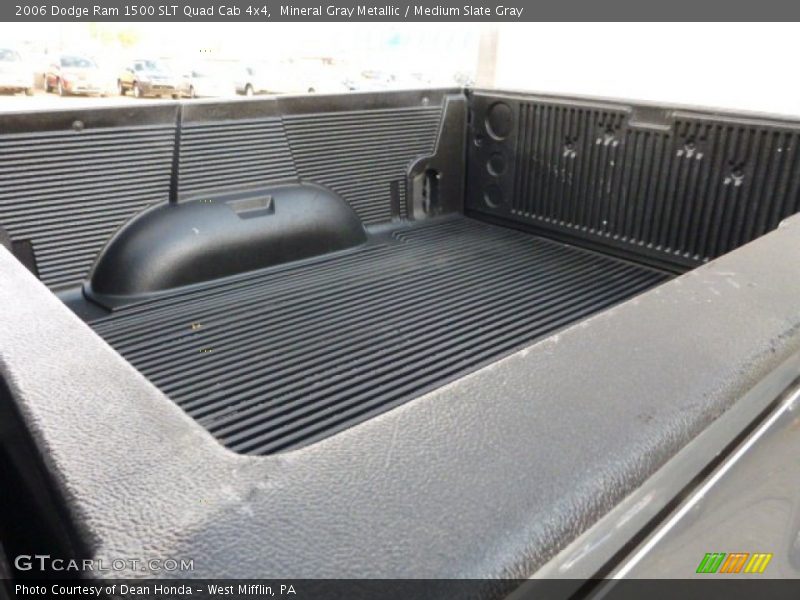 Mineral Gray Metallic / Medium Slate Gray 2006 Dodge Ram 1500 SLT Quad Cab 4x4