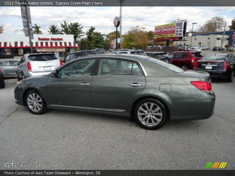 Cypress Green Pearl / Ivory 2011 Toyota Avalon Limited