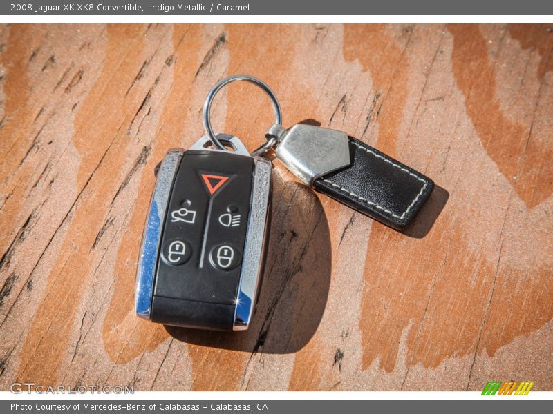 Keys of 2008 XK XK8 Convertible