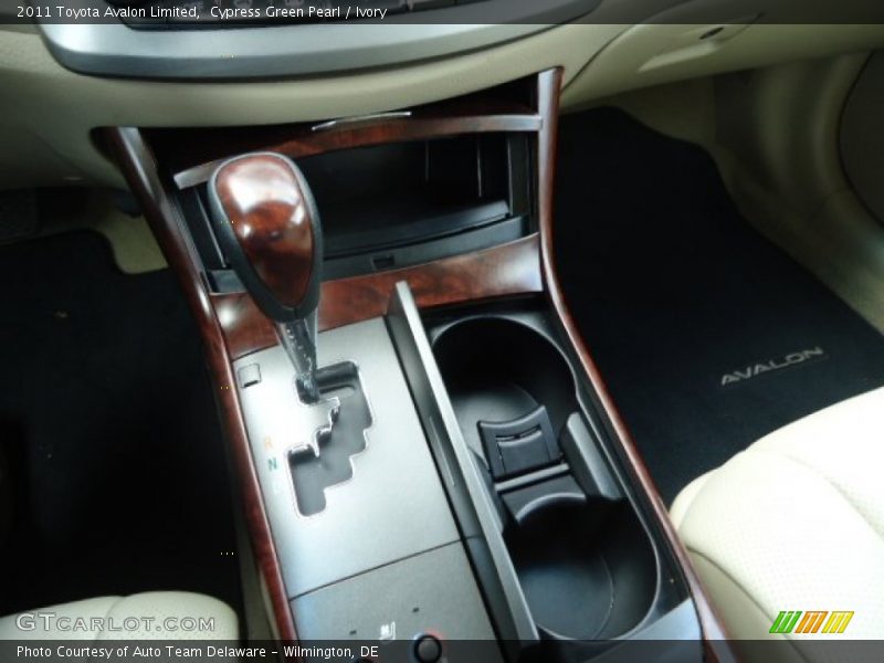 Cypress Green Pearl / Ivory 2011 Toyota Avalon Limited