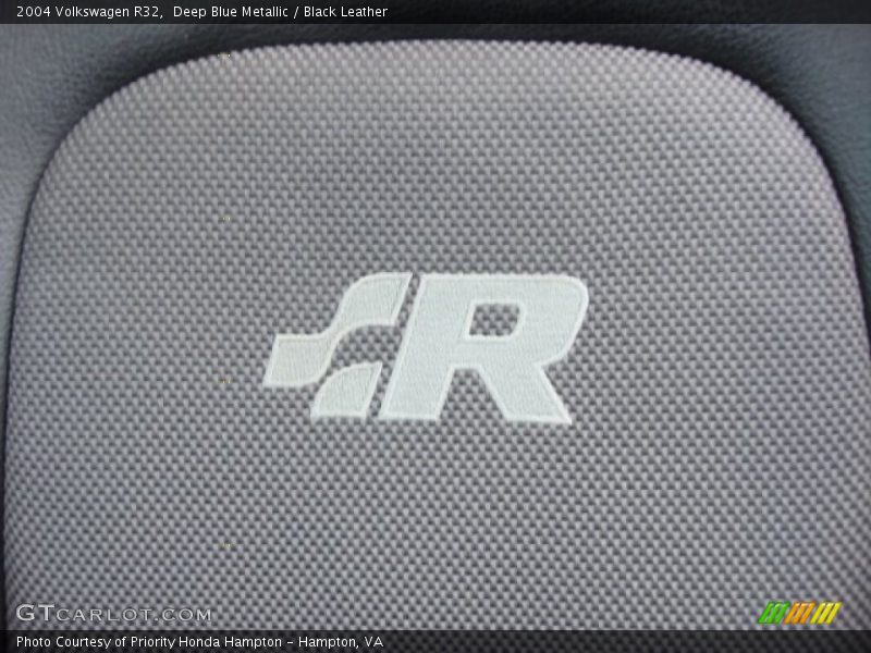 Deep Blue Metallic / Black Leather 2004 Volkswagen R32