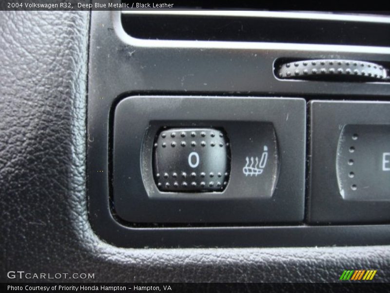 Deep Blue Metallic / Black Leather 2004 Volkswagen R32