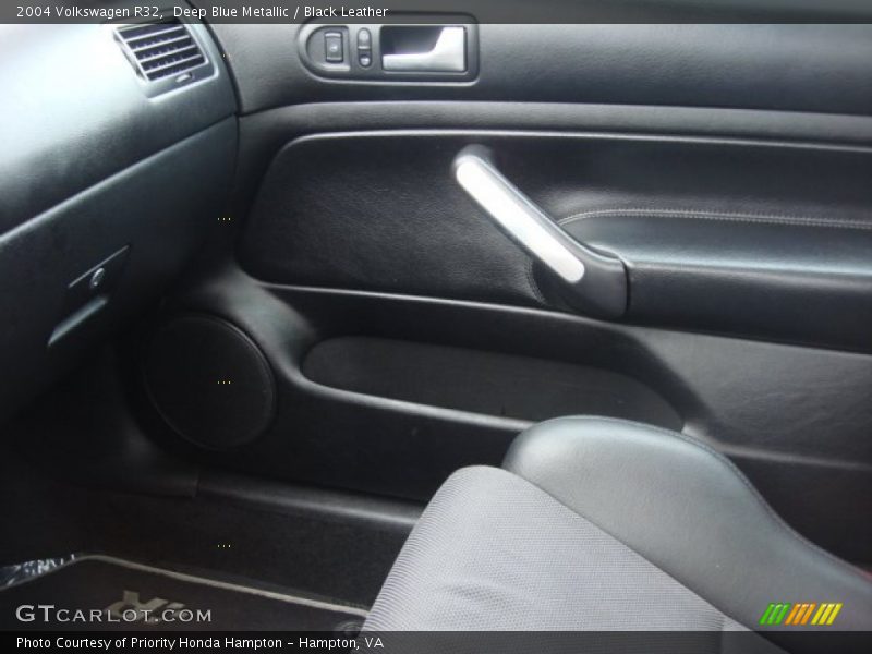 Deep Blue Metallic / Black Leather 2004 Volkswagen R32