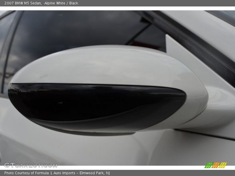 Alpine White / Black 2007 BMW M5 Sedan