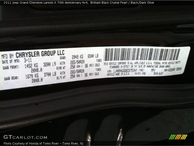 Brilliant Black Crystal Pearl / Black/Dark Olive 2011 Jeep Grand Cherokee Laredo X 70th Anniversary 4x4